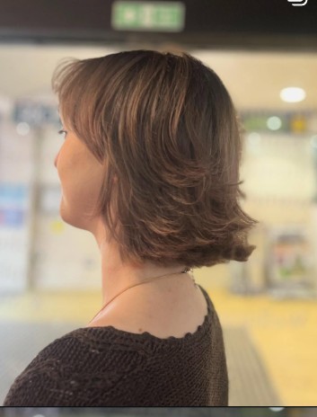 Bleached blonde messy with choppy layers