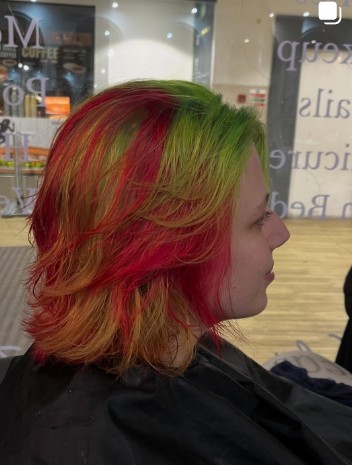 Multi-colour hair, green, red and yellow flowing layers